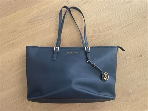 michael kors tasche blau gold|Michael Kors tasche angebot.